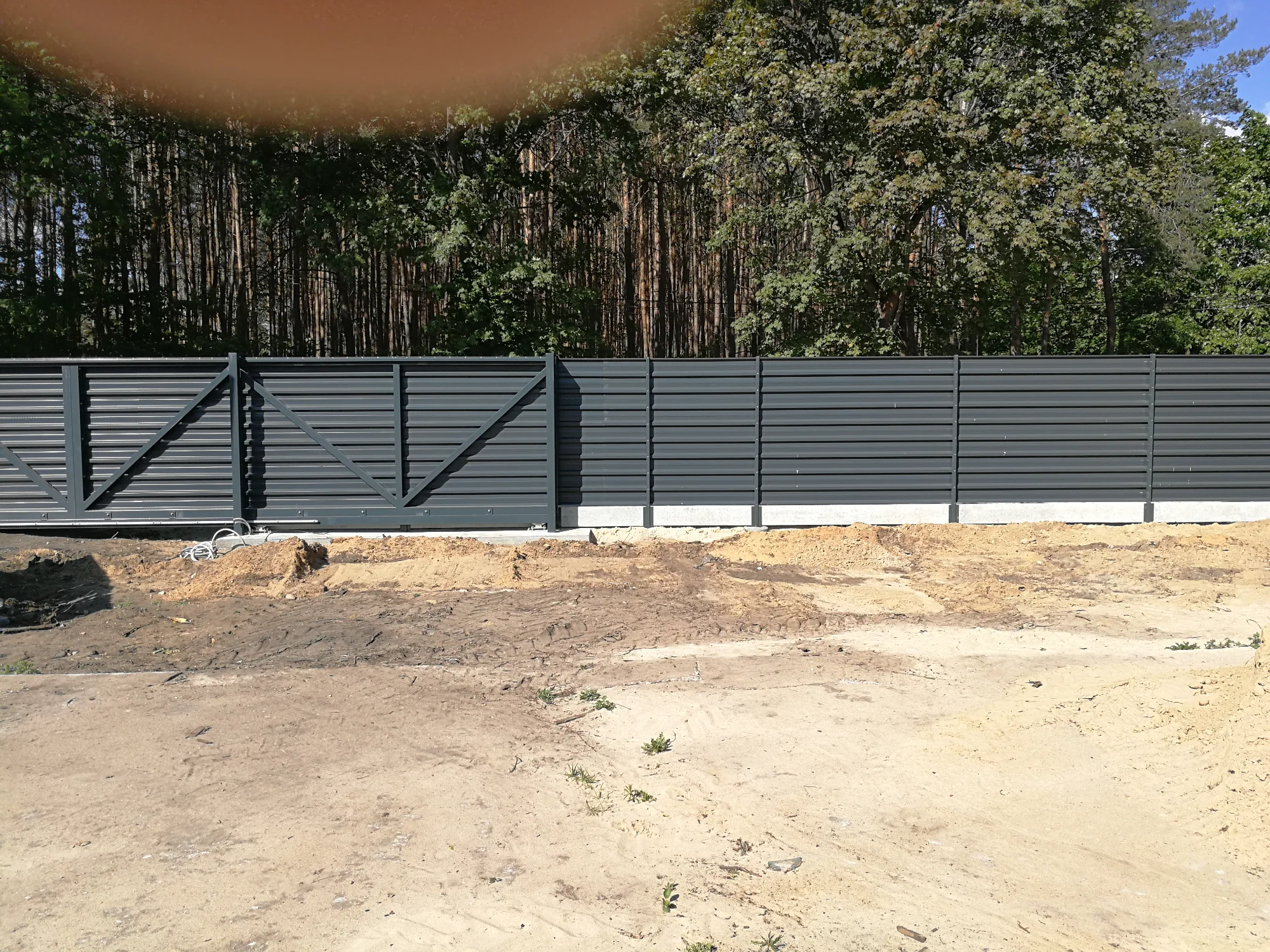 Brama przesuwna z ogrodzeniem panelowym - Gorzów